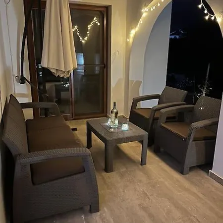 Βίλα 4 Bedroom With Pool For Families To Relax Perivolia tou Trikomou