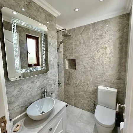 4 Bedroom With Pool For Families To Relax * Perivolia tou Trikomou