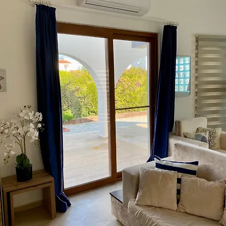 4 Bedroom With Pool For Families To Relax * Perivolia tou Trikomou