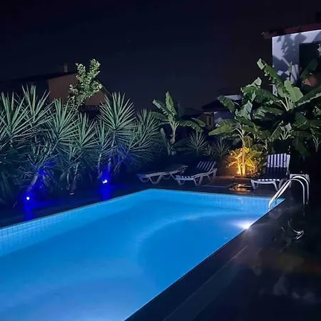 Villa 4 Bedroom With Pool For Families To Relax