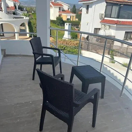 4 Bedroom With Pool For Families To Relax Perivolia tou Trikomou